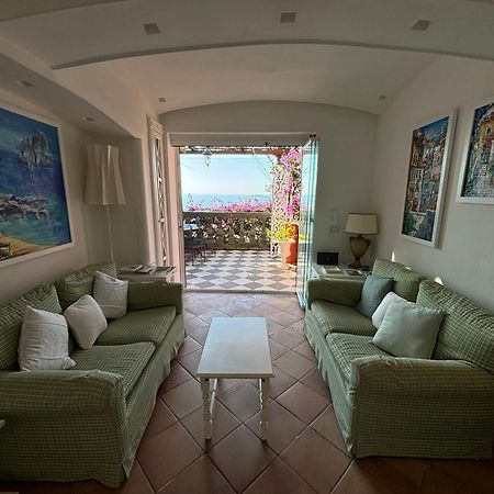 Luxury House In Villa Pompeiana Via Camerelle Con Terrazza Vista Mare カプリ エクステリア 写真